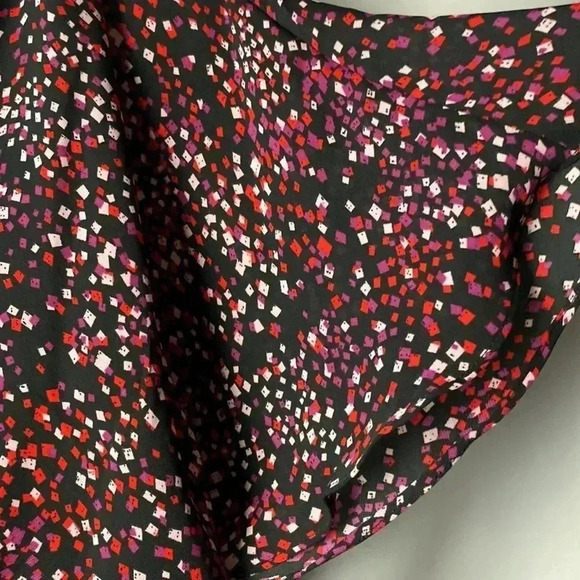 PARKER WOSIZE SMALL FLORAL DRESS RUFFLED SLEEVES BLACK W/ RED PURPLE GEO DESIGN - Picture 6 of 15